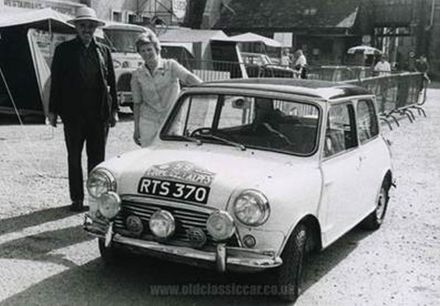 Margaret Mackenzie i Joseph Lowrey – Morris Mini Cooper.