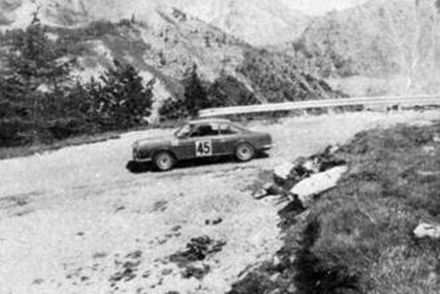 Claudine Trautmann i Marie Claude Beaumont – Lancia Flavia coupe.