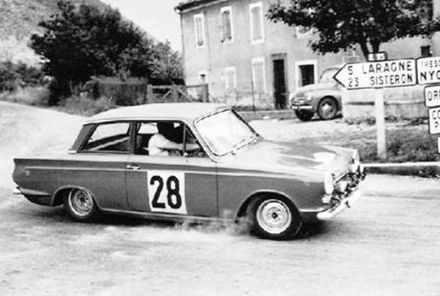 David Seigle Morris i Tony Nash – Ford Cortina GT.