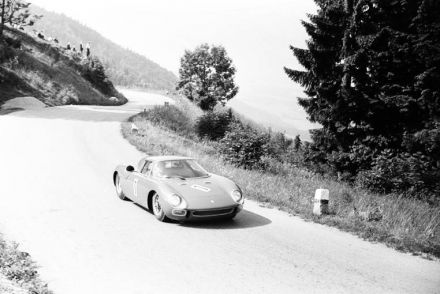 Gotfrid Kochert – Ferrari 250 LM.