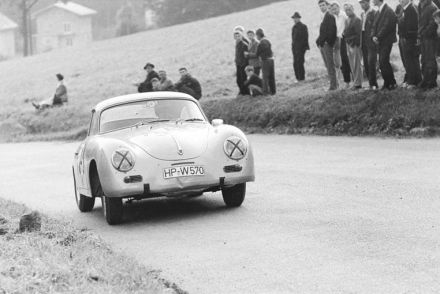 L.Wambolt – Porsche Carrera.