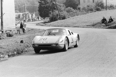 Heini Walter – Porsche 904 GTS.