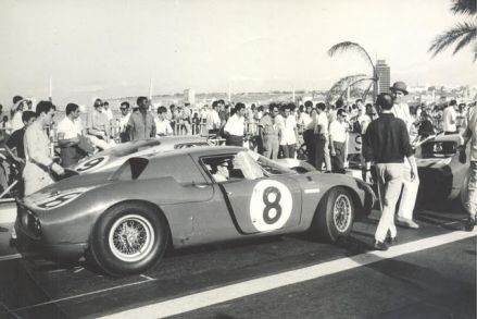 Lucien Bianchi – Ferrari 250 LM.