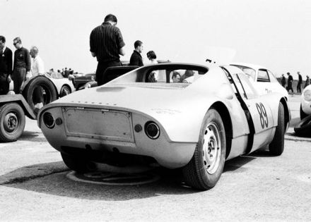Gerhard Koch – Porsche 904 GTS.