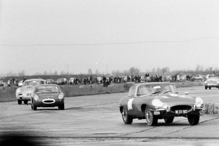 Jaguar E-type.