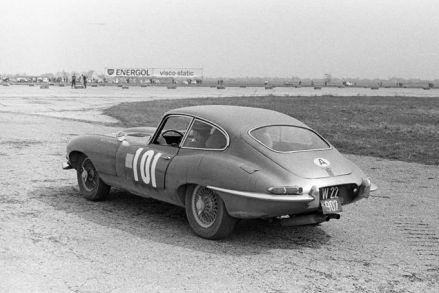 Jaguar E-type