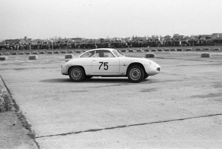 Heinrich Wirth - Alfa Romeo Giulietta Sprint Zagato.