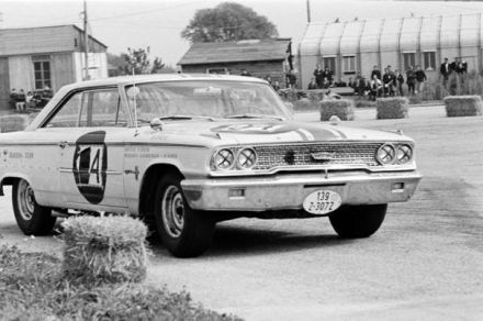 Pius Zünd – Ford Galaxie.