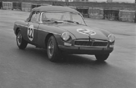 John Sharp – MG MGB.