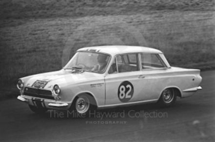 Bob Olthoff – Ford Lotus Cortina.