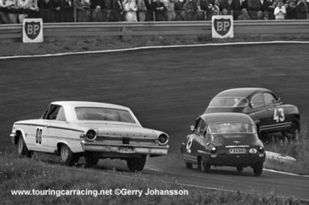 Nr.43. Gösta Karlsson, nr.42.Björn Rothstein – Saaby 96 Sport, nr.80.Alan Mann – Ford Galaxie.