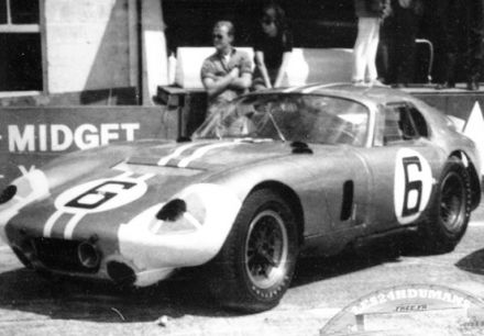 Jochen Neerpasch i Chris Amon - Shelby Cobra Daytona Coupe.