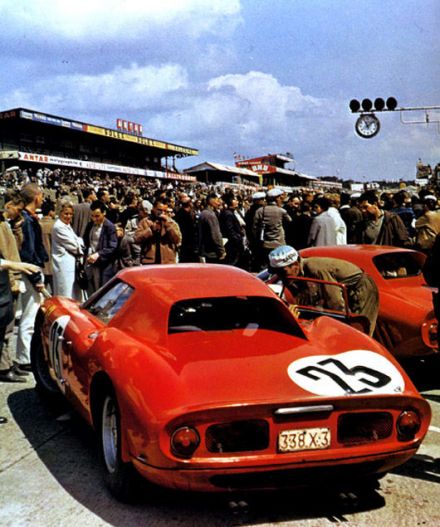 Pierre Dumay i Gerard Langlois von Ophem - Ferrari 250 LM.
