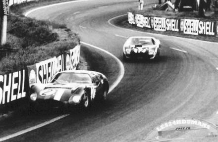Maurice Trintignant i André Simon - Maserati Tipo 151.