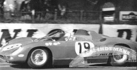 John Surtees i Lorenzo Bandini - Ferrari 330 P.