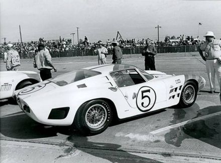 Enus Wilson,William McLaughlin i Ed Hugus - Iso Grifo A3C.