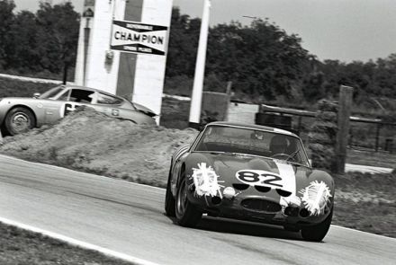 Bill Eve i Larry B. Perkins - Ferrari 250.