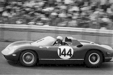 Ludovico Scarfiotti i Nino Vaccarella – Ferrari 275 P.