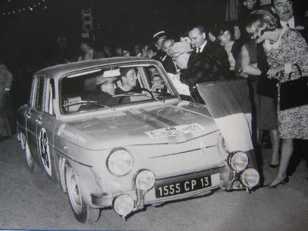 De Bourbon i Frigara – Renault R8 Gordini.