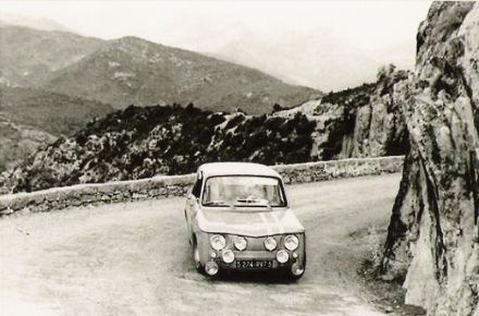 P.Orsini i J.B.Canonici - Renault 8 Gordini.