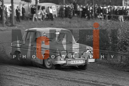 Bernd Jansson i Erik Pettersson na samochodzie Renault 8 Gordini.
