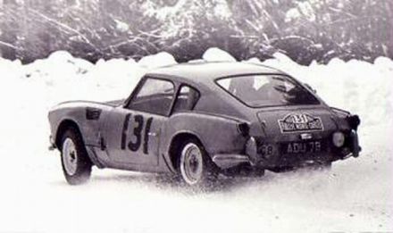 Terry Hunter i Patrick Lier – Triumph Spitfire.