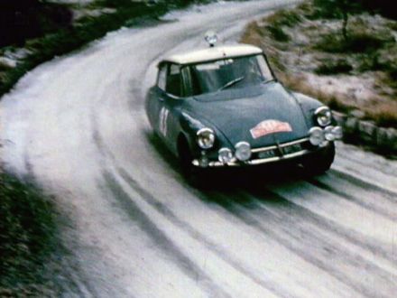 Jean Claude Ogier i Georges Servoz – Citroen DS 21.