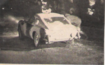 (Motor 8/65), Rob Slotemaker i Alan Taylor na samochodzie Triumph Spitfire.
