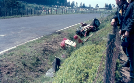 Jean Rolland, Andrea de Adamich i Teodoro Zeccoli na samochodzie Alfa Romeo Giulia TZ2