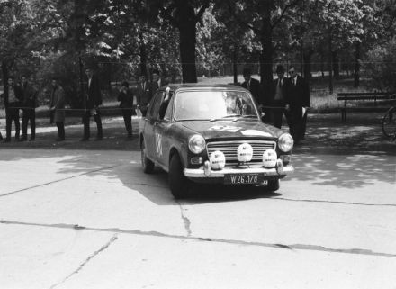 E.Werunsky i R.Pitschl