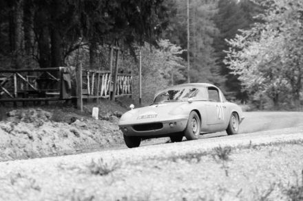 H.Engel i R.Lolbenegger - Lotus Elan.