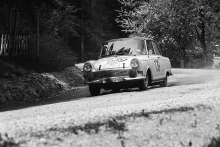Hermann Vogt i H.Weizsäcker - DKW F 12.