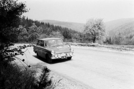 K.Polligkelt i W.Kreckels – Ford Cortina GT.