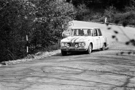Cavallari i ? - Alfa Romeo Giulia Super Ti.