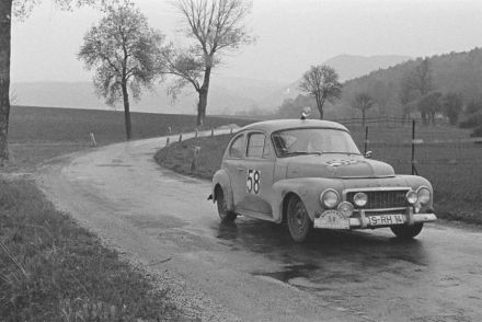 Ulrich Hundsdörfer i H.Kohn - Volvo PV 544.