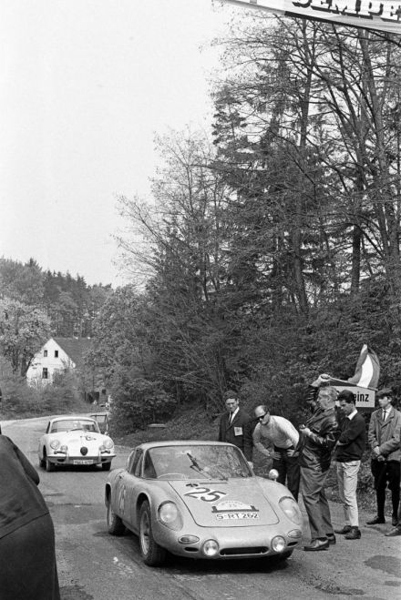  Wilfried Gass i W.Bretthauer - Porsche Carrera.