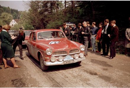 E.Benedikt i H.Herle - Volvo 122 S.