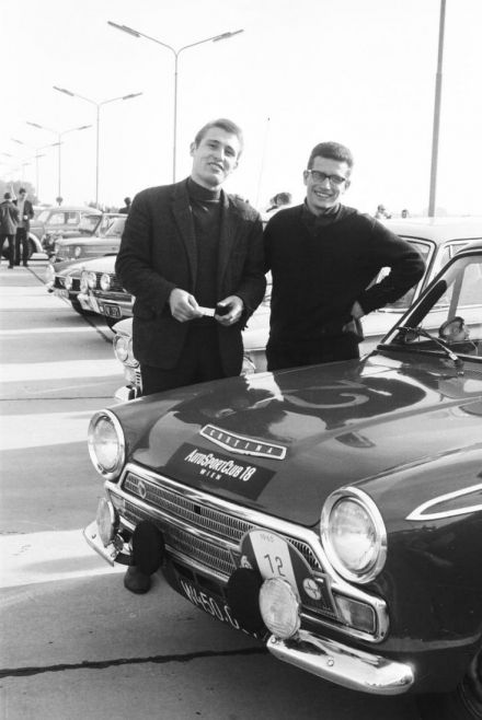 Ford Cortina