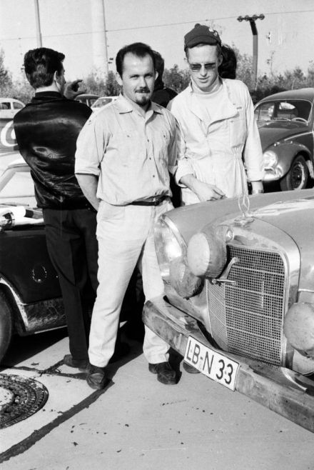 Mercedes Benz