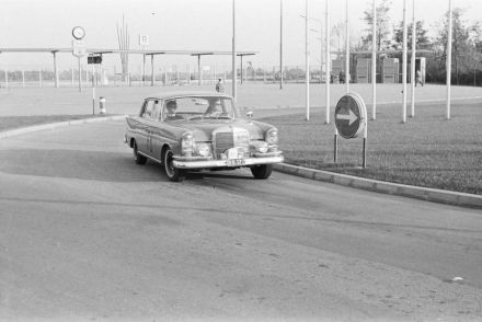 Mercedes Benz