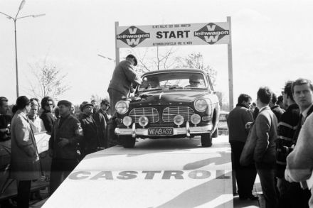 Volvo 122 S