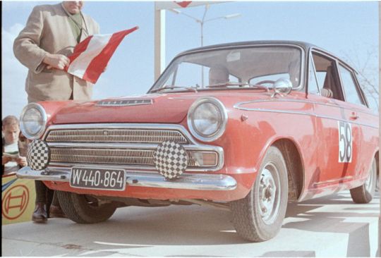 Ford Cortina