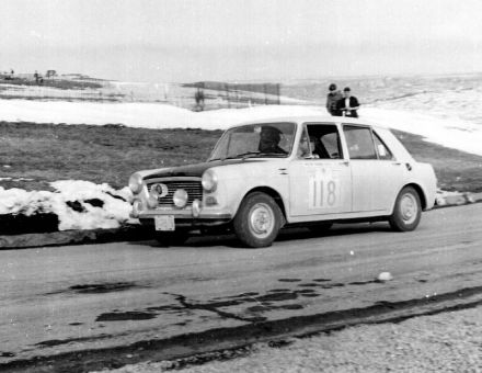 Watson Robert i Ramage Phil - Austin 1100.