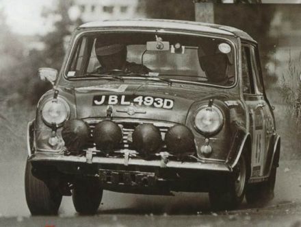 Timo Mäkinen i Pekka Keskitalo – BMC Mini Cooper.