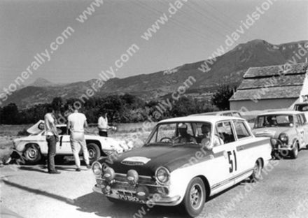 Vic Elford i David Stone – Ford Cortina Lotus.
