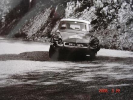 Lucette Pointet i Jackie Fougeray – Citroen DS19.