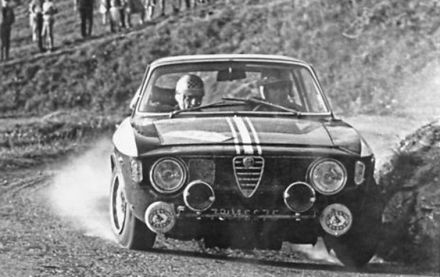 Jean Rolland i Gabriel Augias - Alfa Romeo GTA.