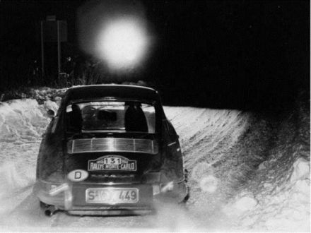 Günther Klass i Rolf Wuetherich – Porsche 911S.