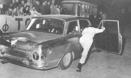Peter Procter i David Mabbs – Ford Cortina Lotus.