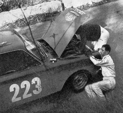Vic Elford i John Davenport – Ford Cortina Lotus.